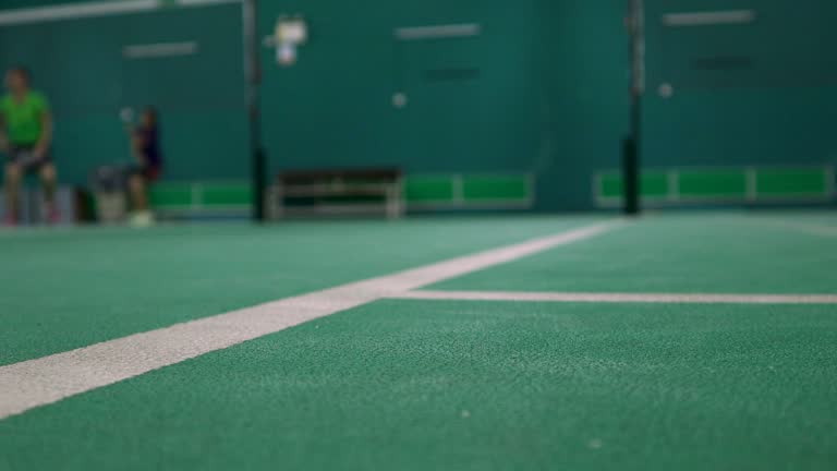 Construction d'un court de tennis à Saint-Raphaël