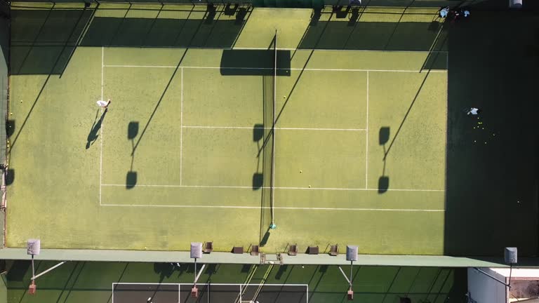 Construction d'un court de tennis en gazon synthétique à Nice