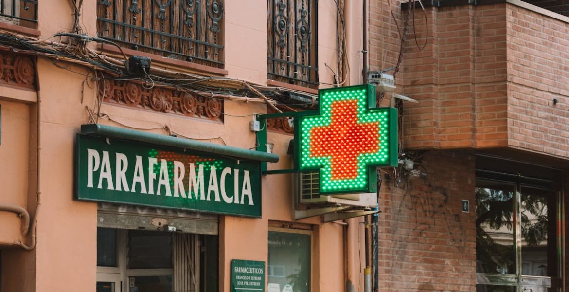 découvrez notre parapharmacie en ligne, votre destination privilégiée pour des produits de santé, de bien-être et de beauté. profitez d'une large gamme de soins dermatologiques, cosmétiques et nutritionnels, soigneusement sélectionnés pour répondre à tous vos besoins.