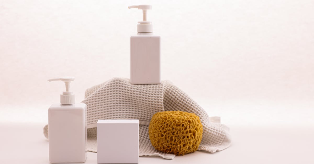 découvrez notre sélection d'accessoires de douche essentiels pour transformer votre salle de bain. des porte-savons aux rideaux de douche, en passant par les porte-serviettes, trouvez tout ce qu'il vous faut pour allier confort et style.