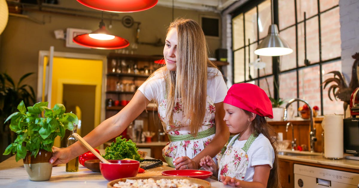 découvrez nos meilleurs conseils de cuisine pour réussir tous vos plats : astuces de préparation, techniques de cuisson et idées pratiques pour gagner du temps en cuisine.