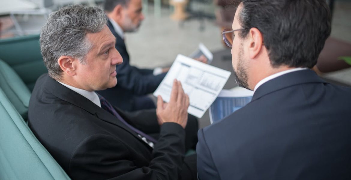 découvrez les meilleures stratégies de management pour optimiser la performance de votre équipe, renforcer la motivation des collaborateurs et atteindre vos objectifs professionnels efficacement.